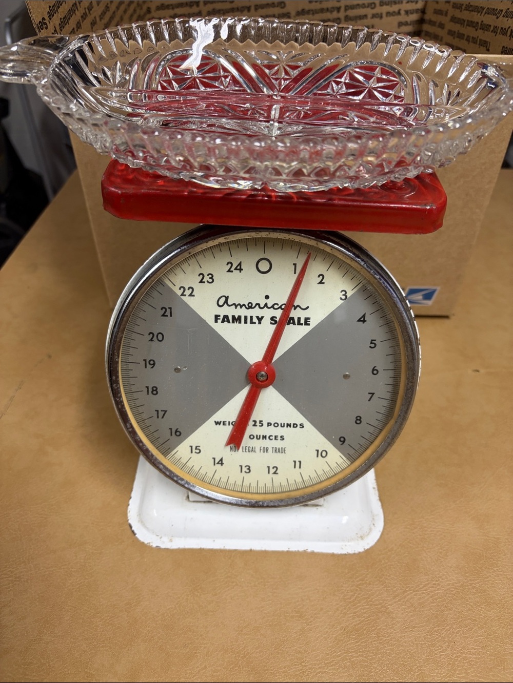 Vintage AMERICAN FAMILY SCALE White & Red KITCHEN SCALE up to 25 LBS - Picture 9 of 9